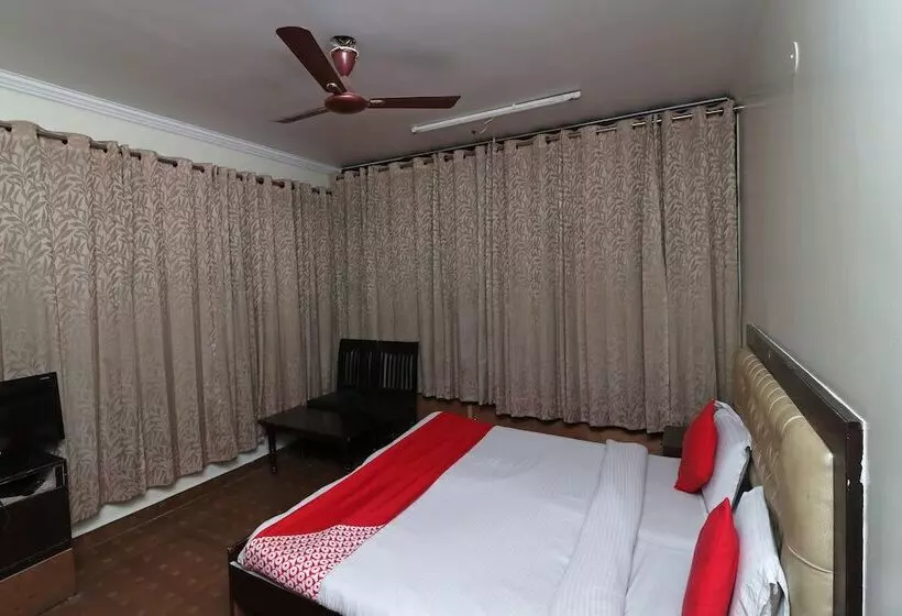 Oyo 29660 Hotel Vardhman Classic