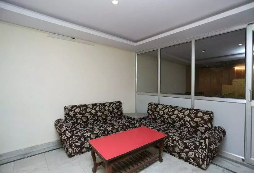 Oyo Flagship 29128 Hotel Atithi