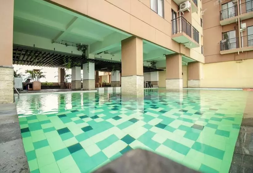 ホテル Oyo 483 Flagship Tamansari Panoramic Bandung