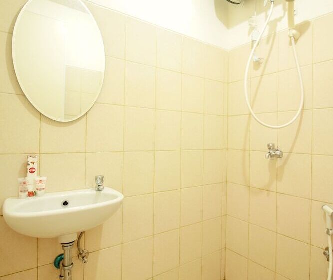 هتل Oyo 483 Flagship Tamansari Panoramic Bandung