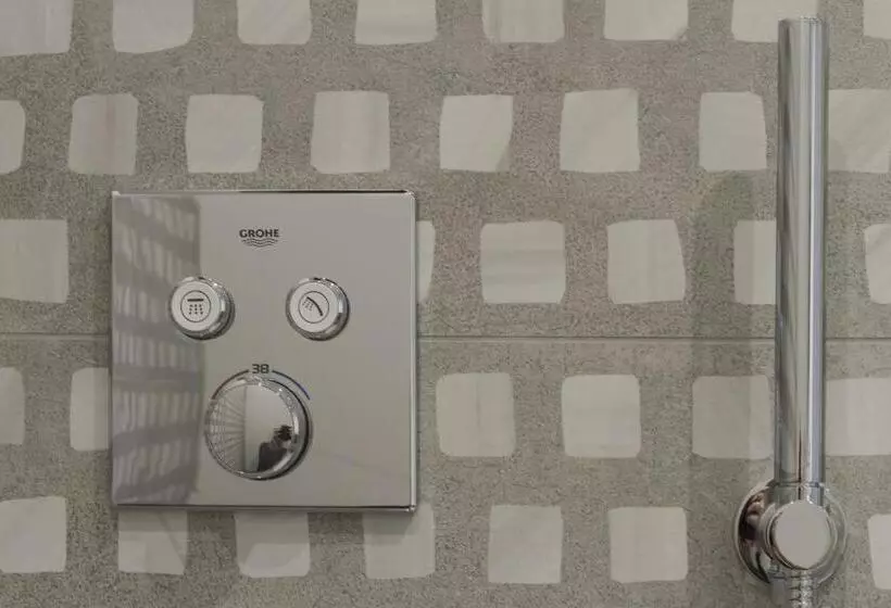 Majatalo Tiamo Modern Design Guest House