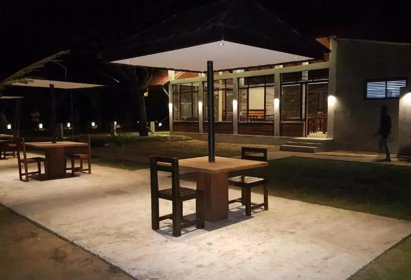 ホテル Cocolagoon Eco Resort Nilaveli