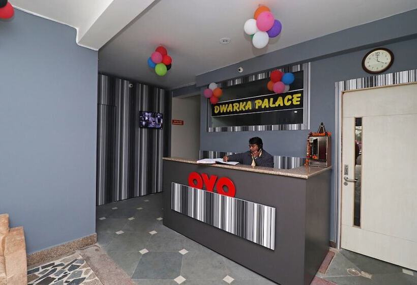 Hotel Oyo 17425 Dwarka Palace