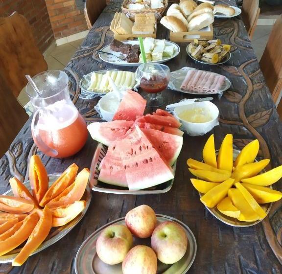 پانسیون Pousada Manancial