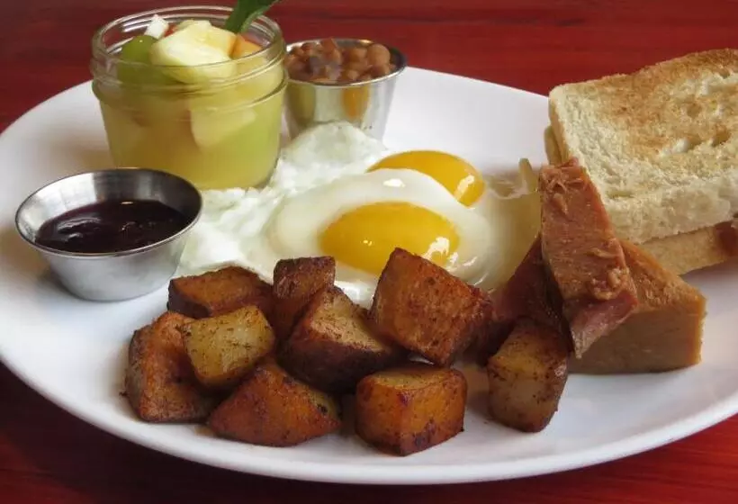 ホテル Auberge Café Acadien