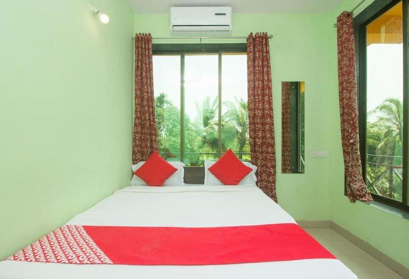 Hotell Oyo 19512 Pednekar S Home Stay