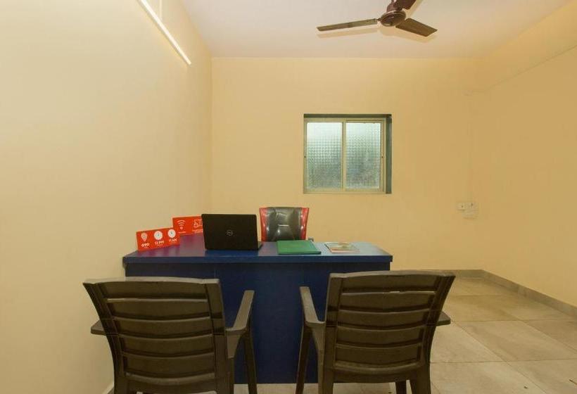 Hotell Oyo 19512 Pednekar S Home Stay