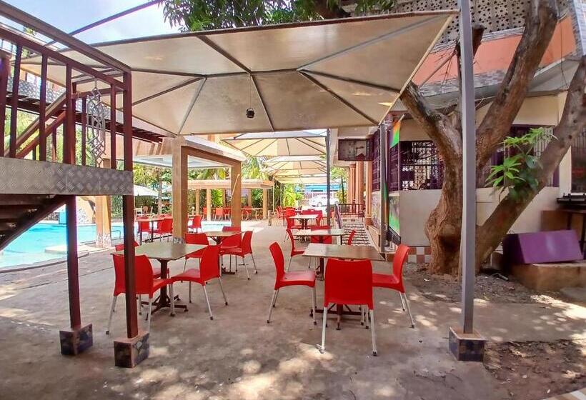 هتل Premier Guest Residence