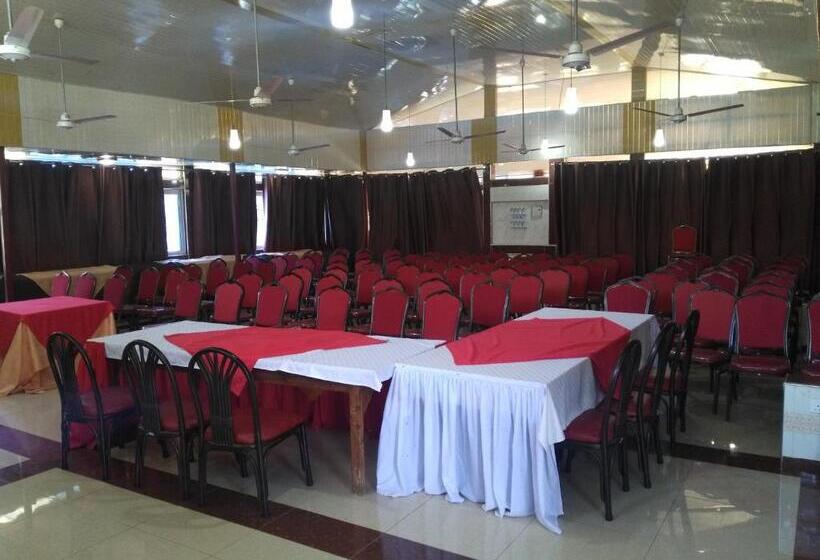 هتل Premier Guest Residence