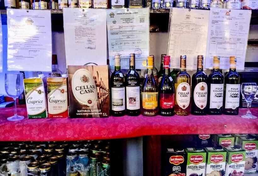 هتل Premier Guest Residence