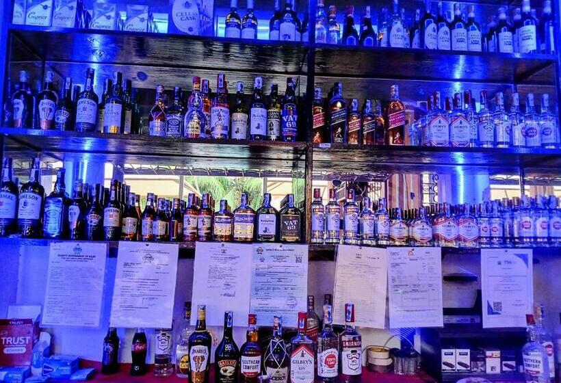 هتل Premier Guest Residence