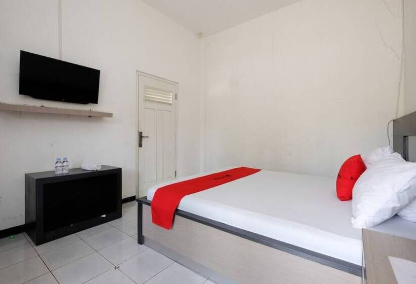 פנסיון Reddoorz Near Moro Mall Purwokerto