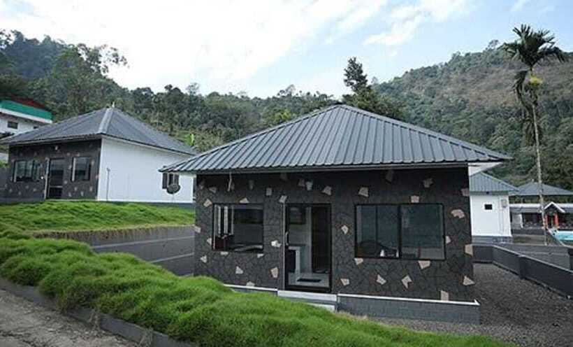 Fabhotel Prime Moon Hill Resorts