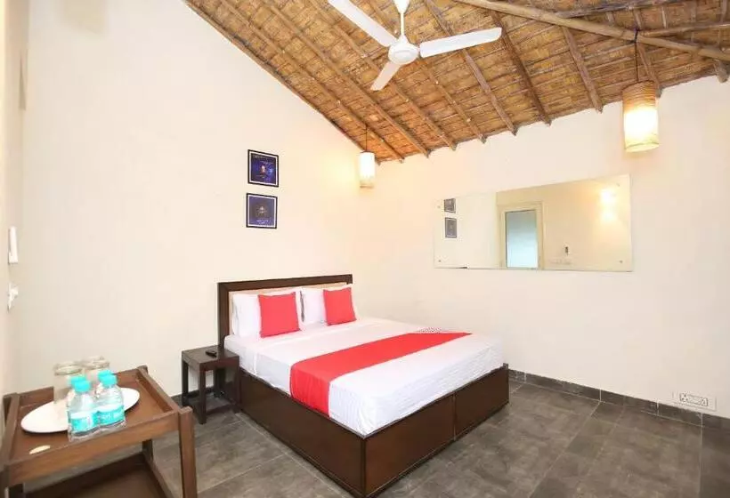 Hotelli Oyo 19785 Mystic Medow Club & Resort