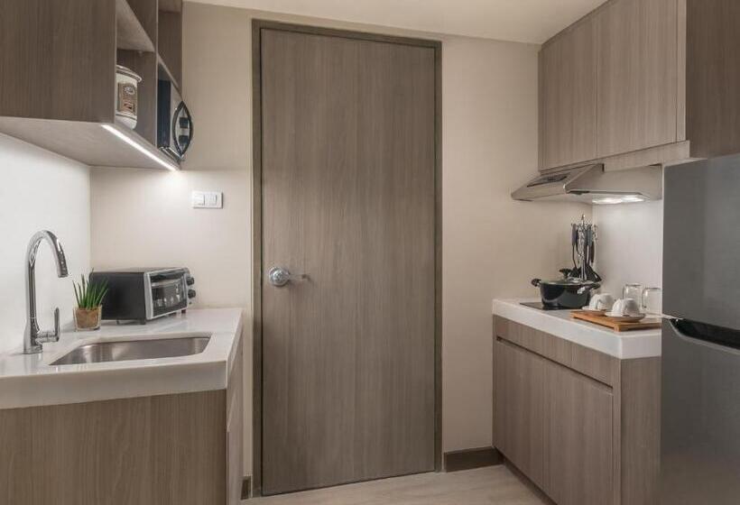 Hotel Seda Residences Makati