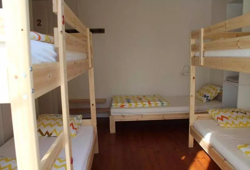 Jacob S Hostel Tui