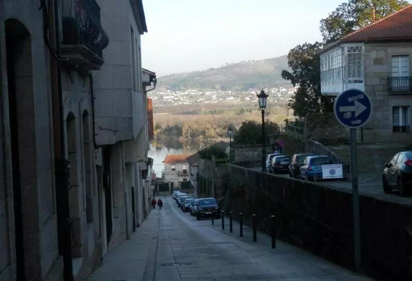 Jacob S Hostel Tui
