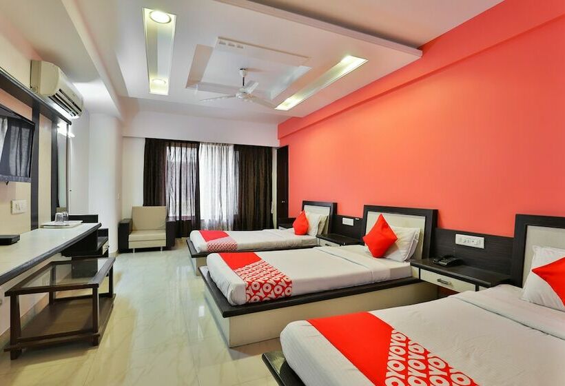 Oyo 22574 Hotel Deep Palace