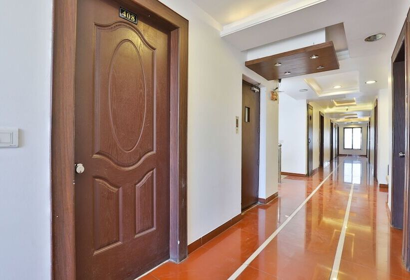 Oyo 22574 Hotel Deep Palace