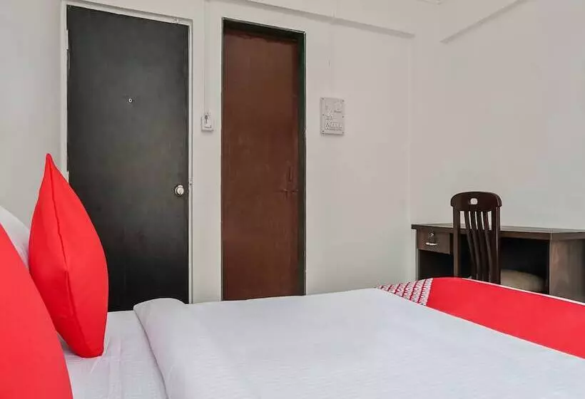 Oyo 24143 Flagship Hotel Blue Orchid