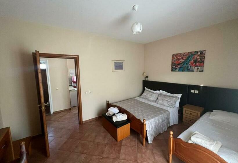 پانسیون Anel Suites