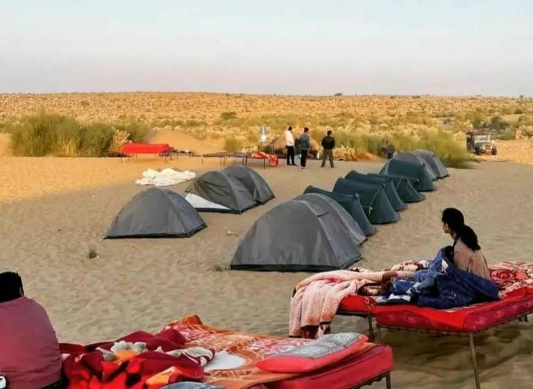 Bed and Breakfast Mirvana Guest House & Camel Safari