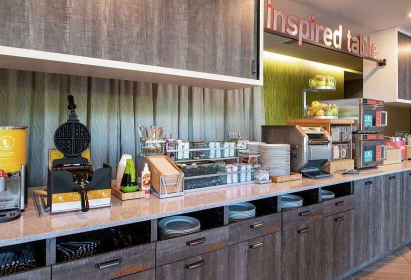 فندق Home2 Suites By Hilton Tampa Downtown Channel District