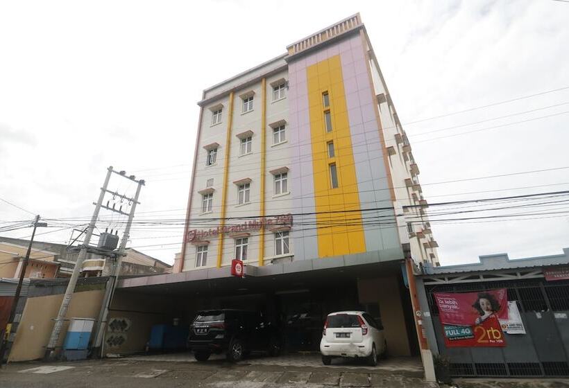 בית מלון כפרי Reddoorz Plus Near Universitas Negeri Makassar