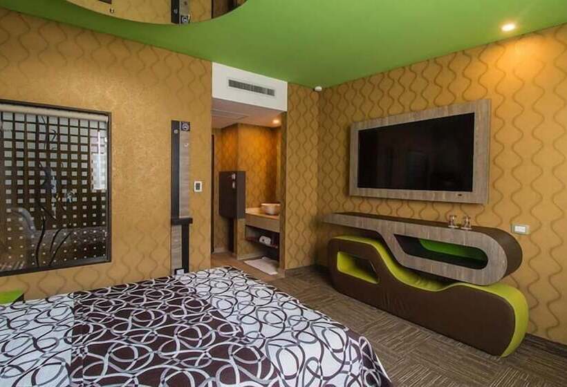 Motelli Zaragoza Inn Boutique