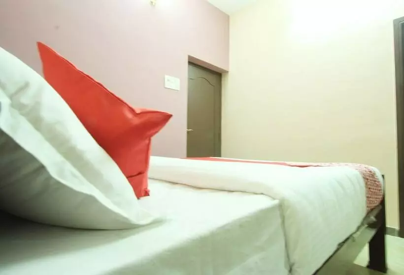 Oyo 28447 Hotel India Pride