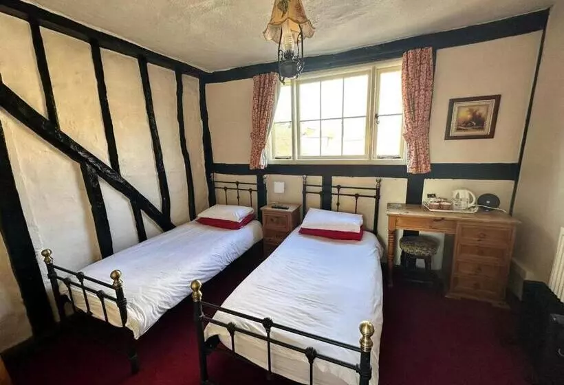 Majatalo Farriers Arms