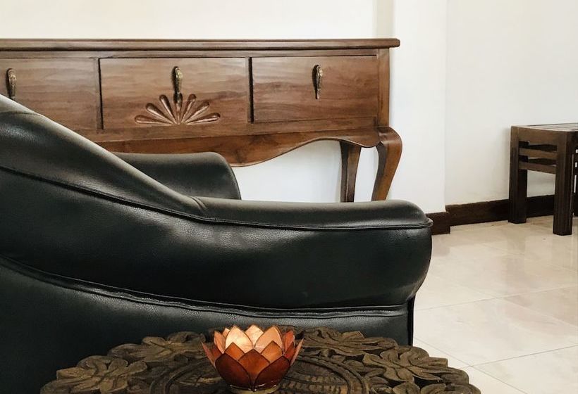 Bed & Breakfast The Colombo Seven