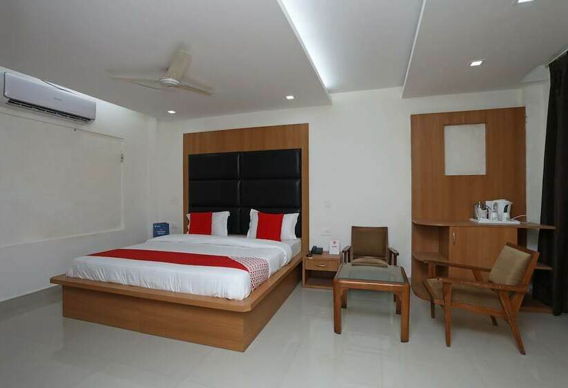 هتل Oyo 19862 The Fun Valley