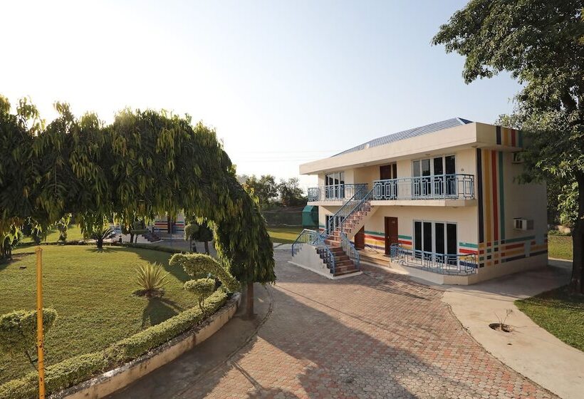 هتل Oyo 19862 The Fun Valley