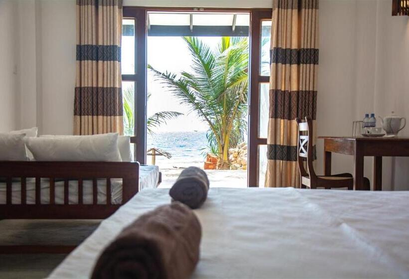 مبيت وإفطار Sailors' Bay