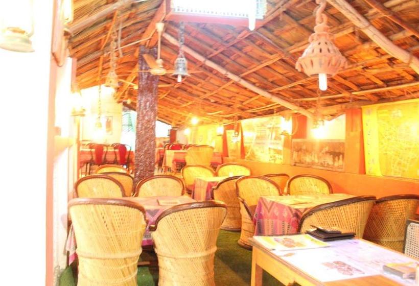 בית מלון כפרי Chit Chat Guest House