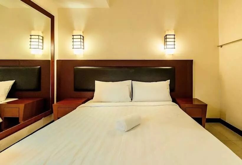 モーテル Pertama Lodge