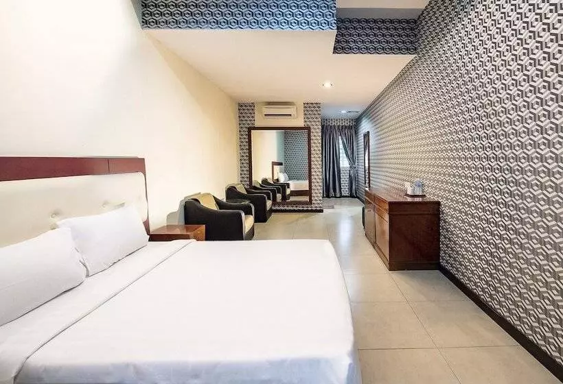 モーテル Pertama Lodge