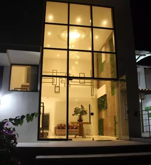 ユースホステル Boutique M