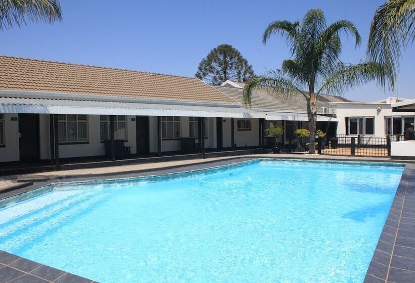 בית מלון כפרי Big Ben Lodge