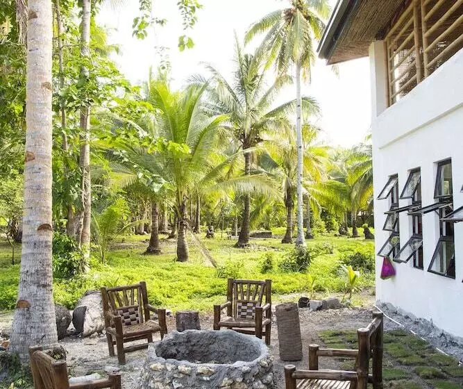 Sunlit Hostel