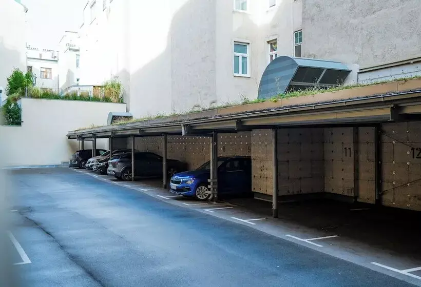 هتل Ibercity Wien Schönbrunn