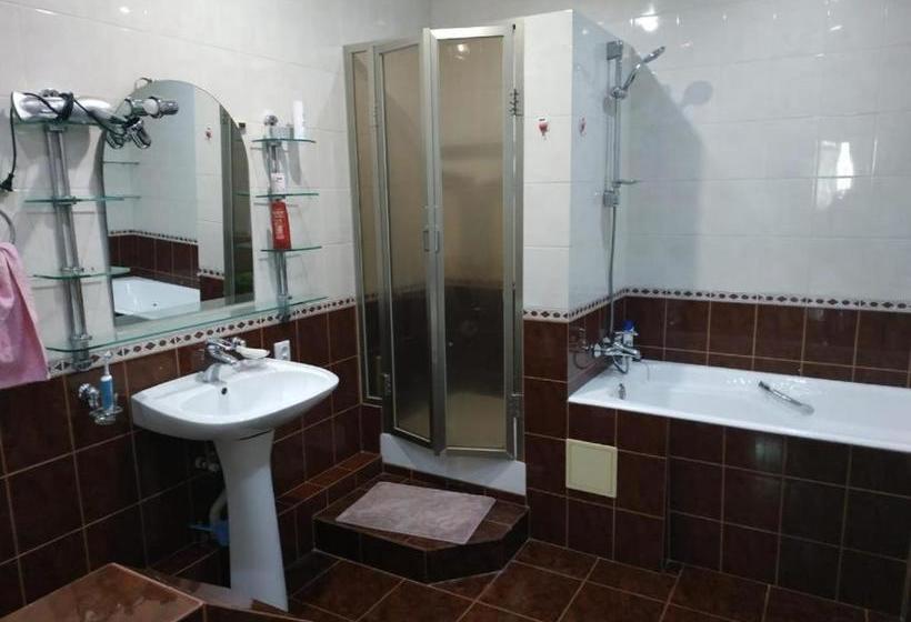 Bed & Breakfast Mini Hotel Home