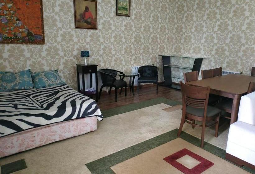 Bed & Breakfast Mini Hotel Home