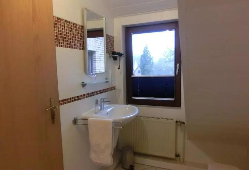 Aamiaismajoitus (B&B) Ullas Gästehaus