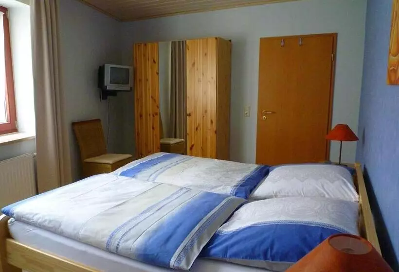 Aamiaismajoitus (B&B) Ullas Gästehaus