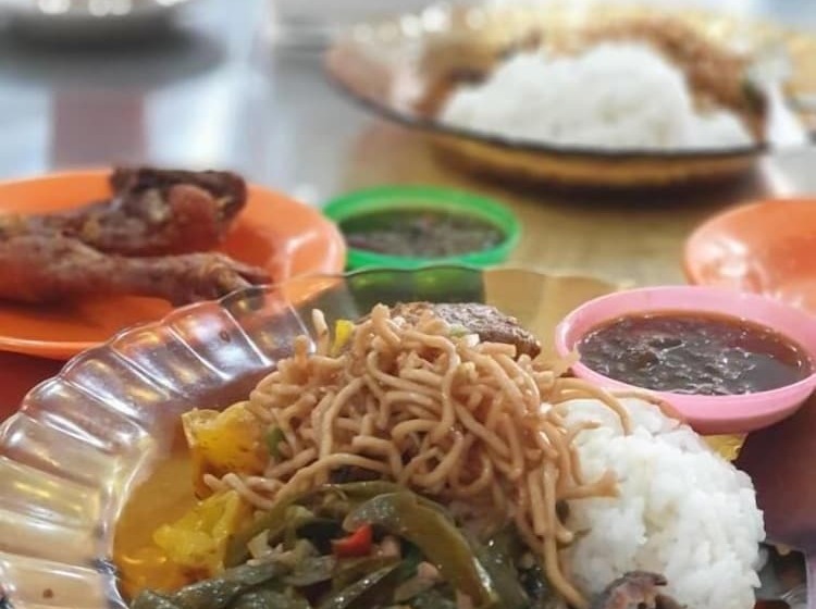 פנסיון Hong Jaya Homestay   Hostel