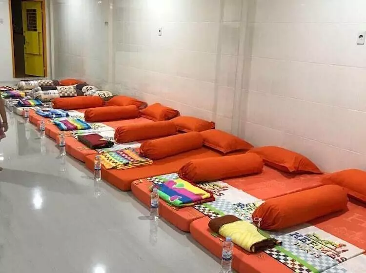 ペンション Hong Jaya Homestay   Hostel