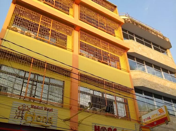 ペンション Hong Jaya Homestay   Hostel