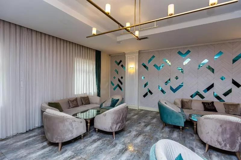 Alba Hotel & Spa